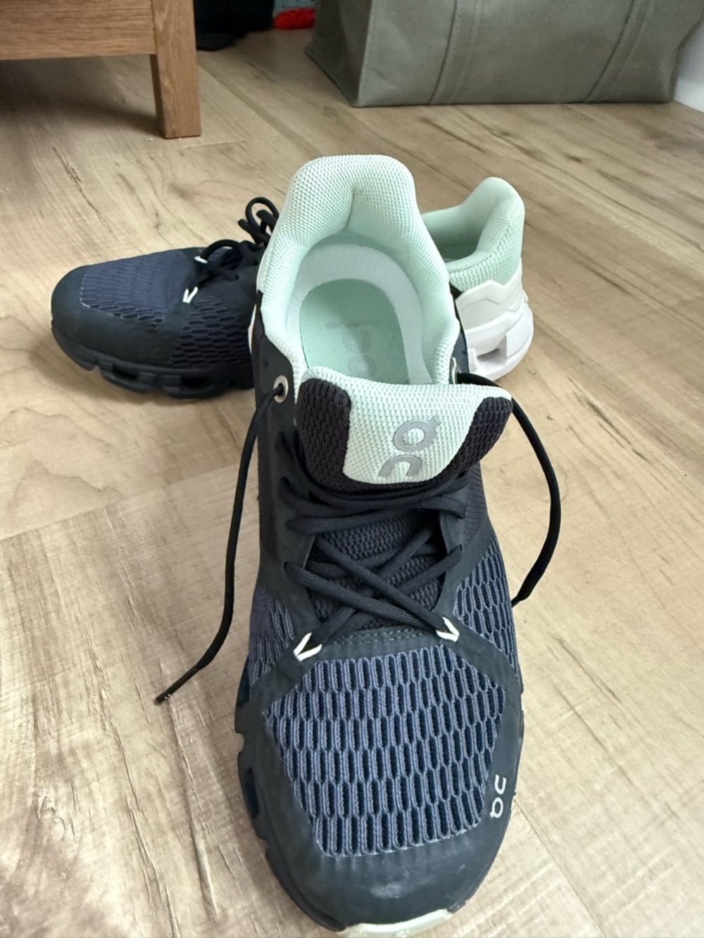 Women’s Black Athletic Shoes with Mint Lining – Cushioned Support - Picture 2 of 4